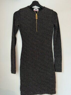 Chic Black and Gold Long Sleeve Dress